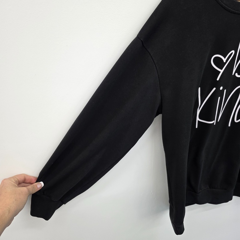 Be Kind Womens 1XL Black Graphic Sweatshirt Pullover Cozy Casual Crewneck - Picture 5 of 11